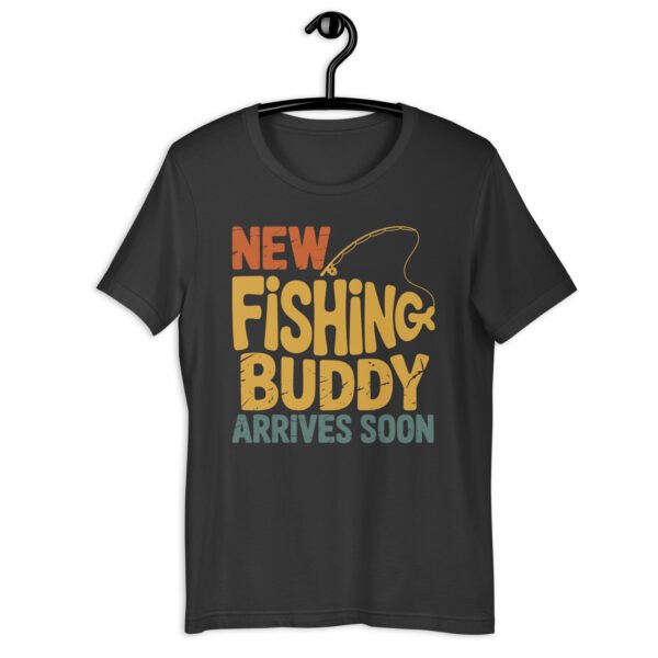 New Fishing Buddy Arrives Soon Shirt – Funny Baby Announcement Tee – Rustic Fishing Themed Pregnancy Reveal T-Shirt - Image 2