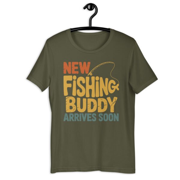 New Fishing Buddy Arrives Soon Shirt – Funny Baby Announcement Tee – Rustic Fishing Themed Pregnancy Reveal T-Shirt - Image 4