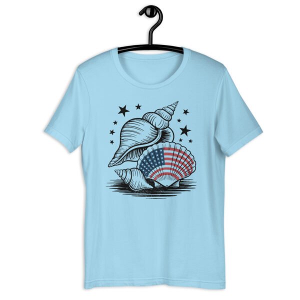 American Flag Seashell Shirt – Vintage Patriotic Beach Tee for 4th of July & Summer Holidays - Image 3