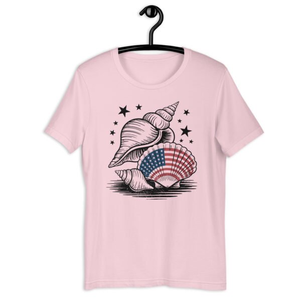 American Flag Seashell Shirt – Vintage Patriotic Beach Tee for 4th of July & Summer Holidays - Image 5