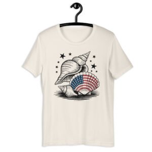 American Flag Seashell Shirt – Vintage Patriotic Beach Tee for 4th of July & Summer Holidays